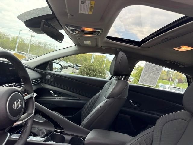 2026 Hyundai Elantra Limited IVT