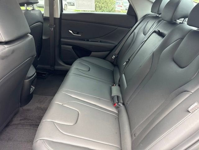 2026 Hyundai Elantra Limited IVT