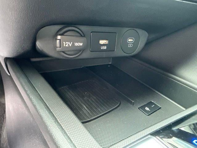 2026 Hyundai Elantra Limited IVT