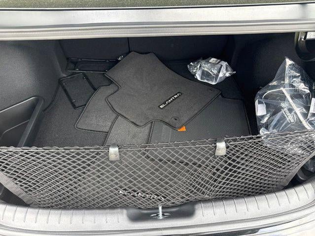 2026 Hyundai Elantra Limited IVT