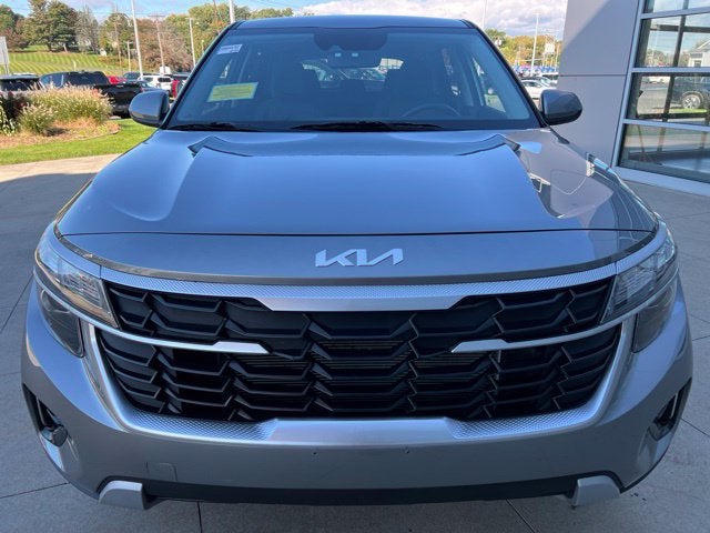 2025 Kia Seltos LX IVT AWD