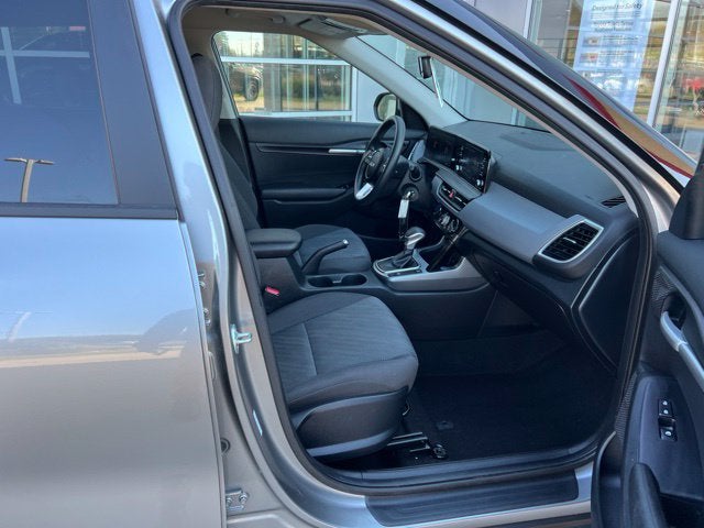 2025 Kia Seltos LX IVT AWD