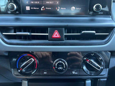 2025 Kia Seltos LX IVT AWD