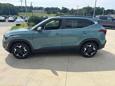 2024 Kia Seltos EX IVT AWD
