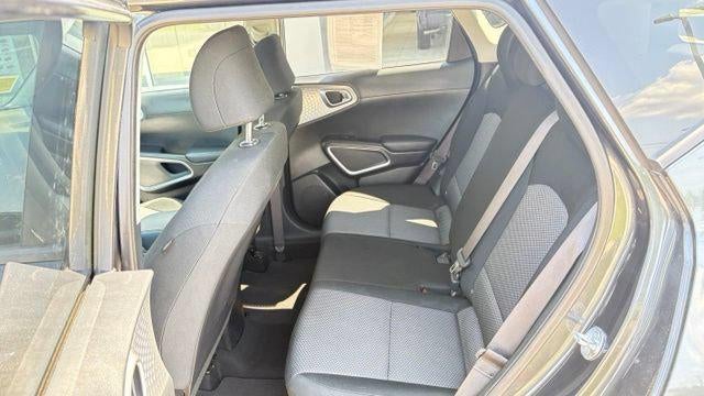 2023 Kia Soul LX IVT