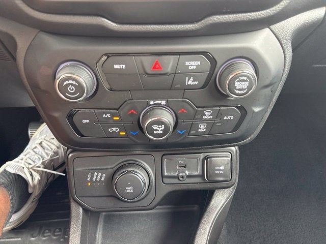 2023 Jeep Renegade Latitude 4x4