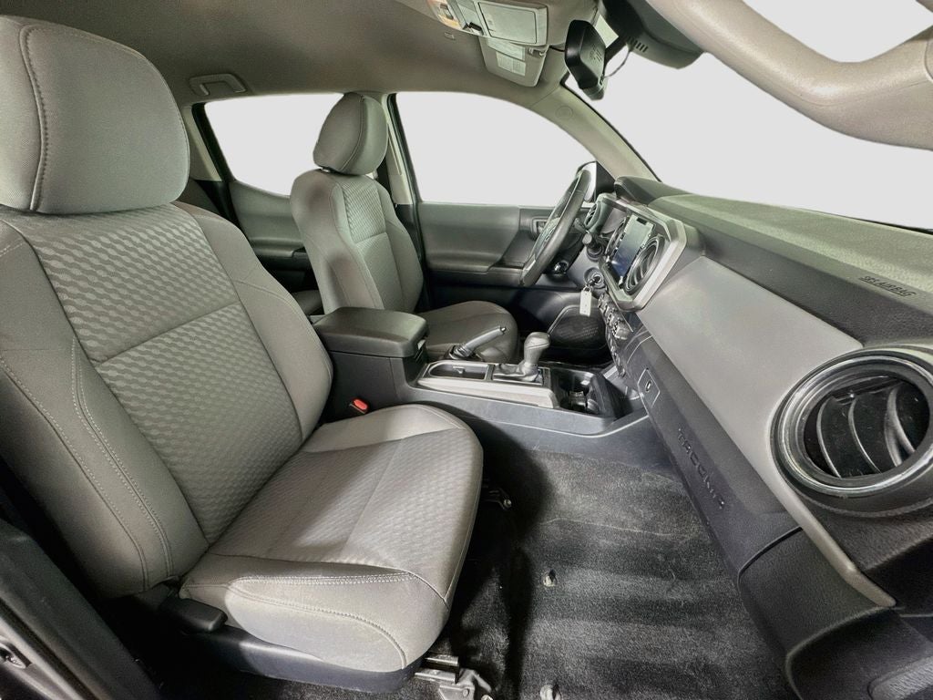2020 Toyota Tacoma SR5 V6