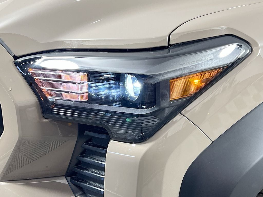 2026 Toyota Tacoma Hybrid TRD Off Road
