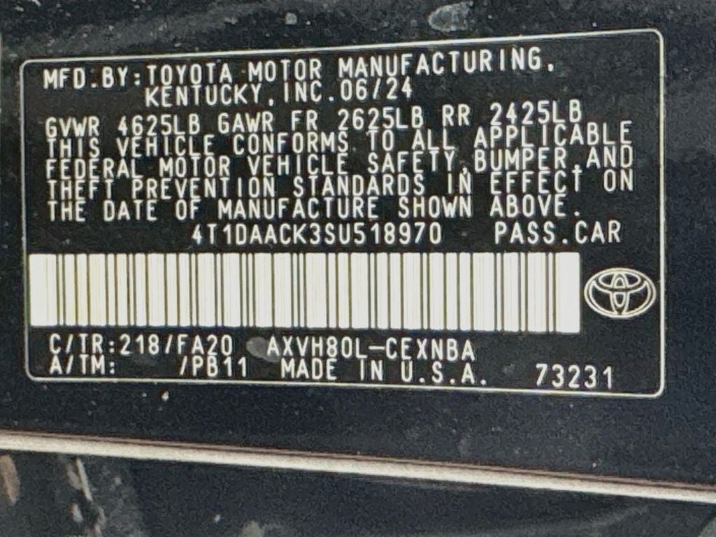 2025 Toyota Camry LE
