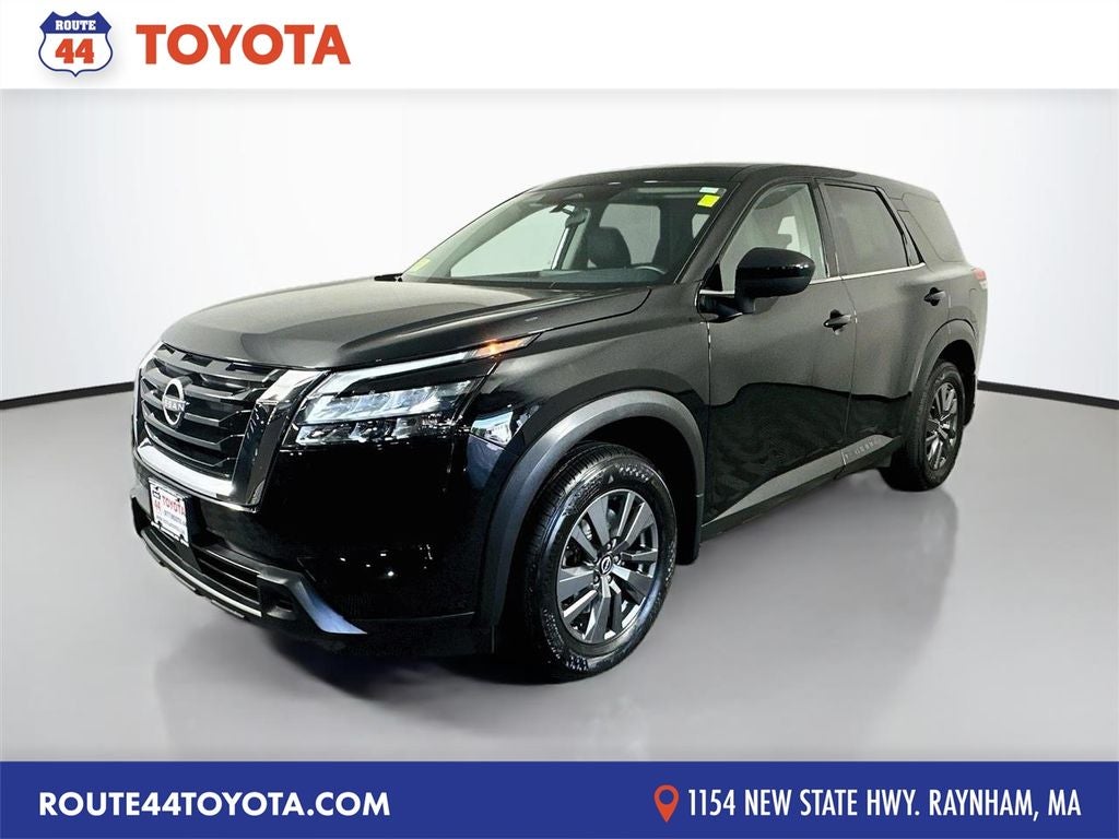 2024 Nissan Pathfinder S