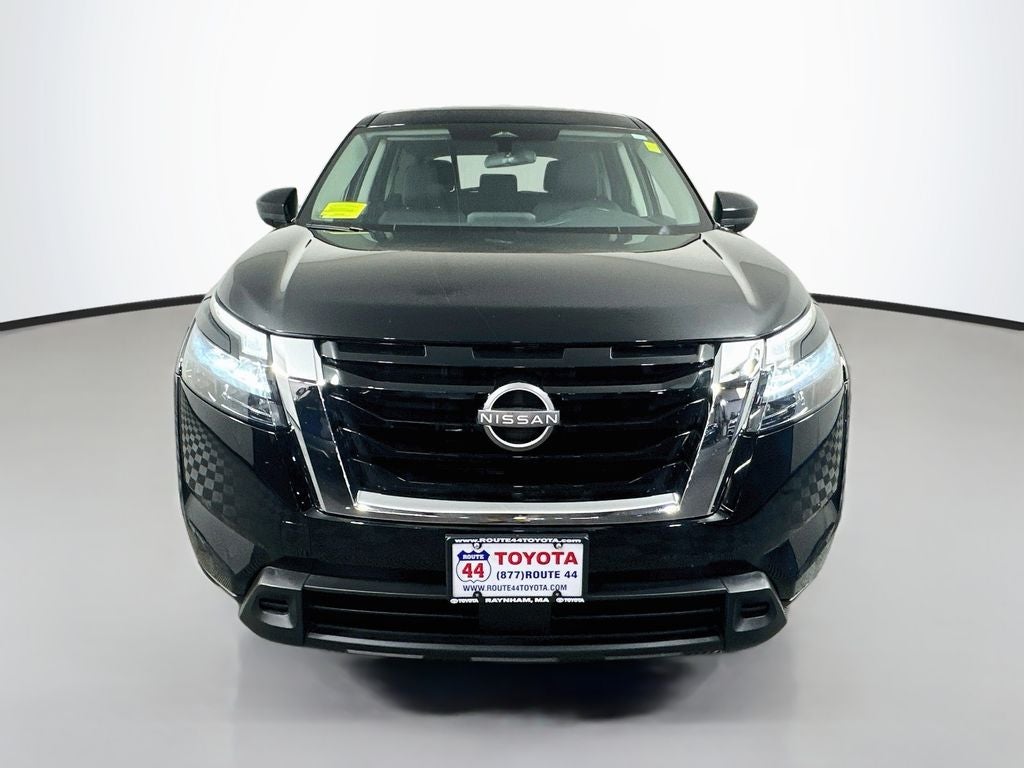2024 Nissan Pathfinder S