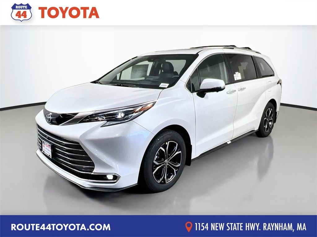 2026 Toyota Sienna Platinum 7 Passenger