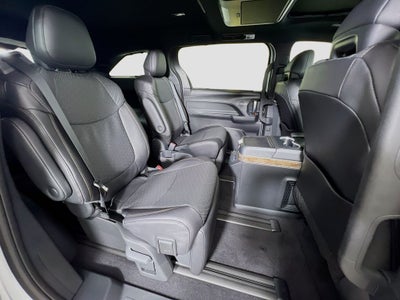 2026 Toyota Sienna Platinum 7 Passenger