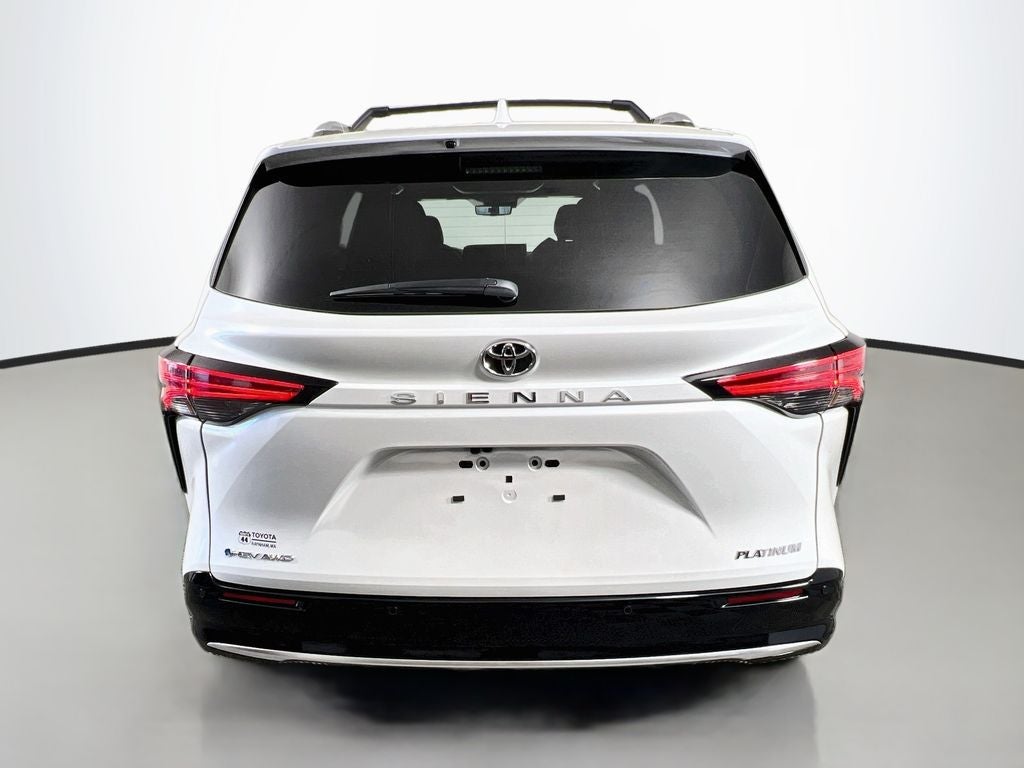 2026 Toyota Sienna Platinum 7 Passenger