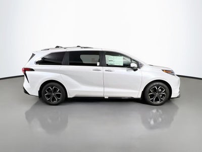 2026 Toyota Sienna Platinum 7 Passenger