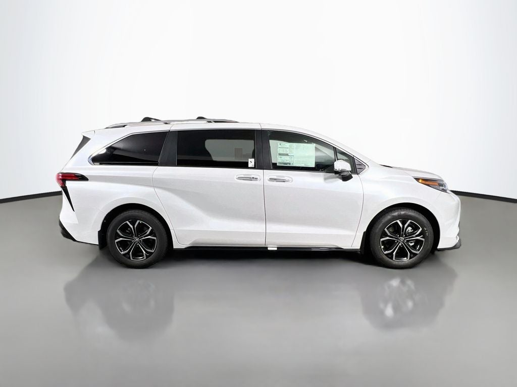 2026 Toyota Sienna Platinum 7 Passenger