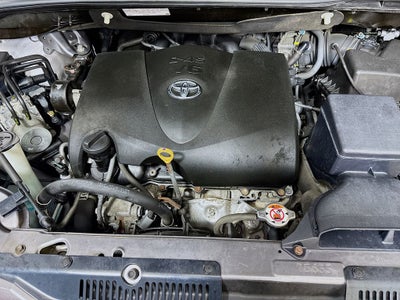 2017 Toyota Sienna LE 8 Passenger