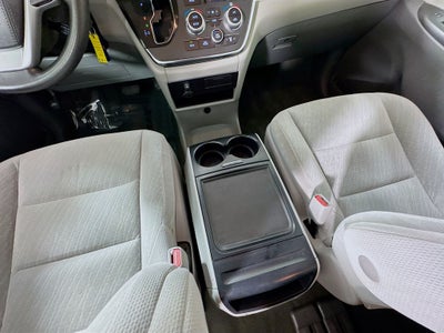 2017 Toyota Sienna LE 8 Passenger