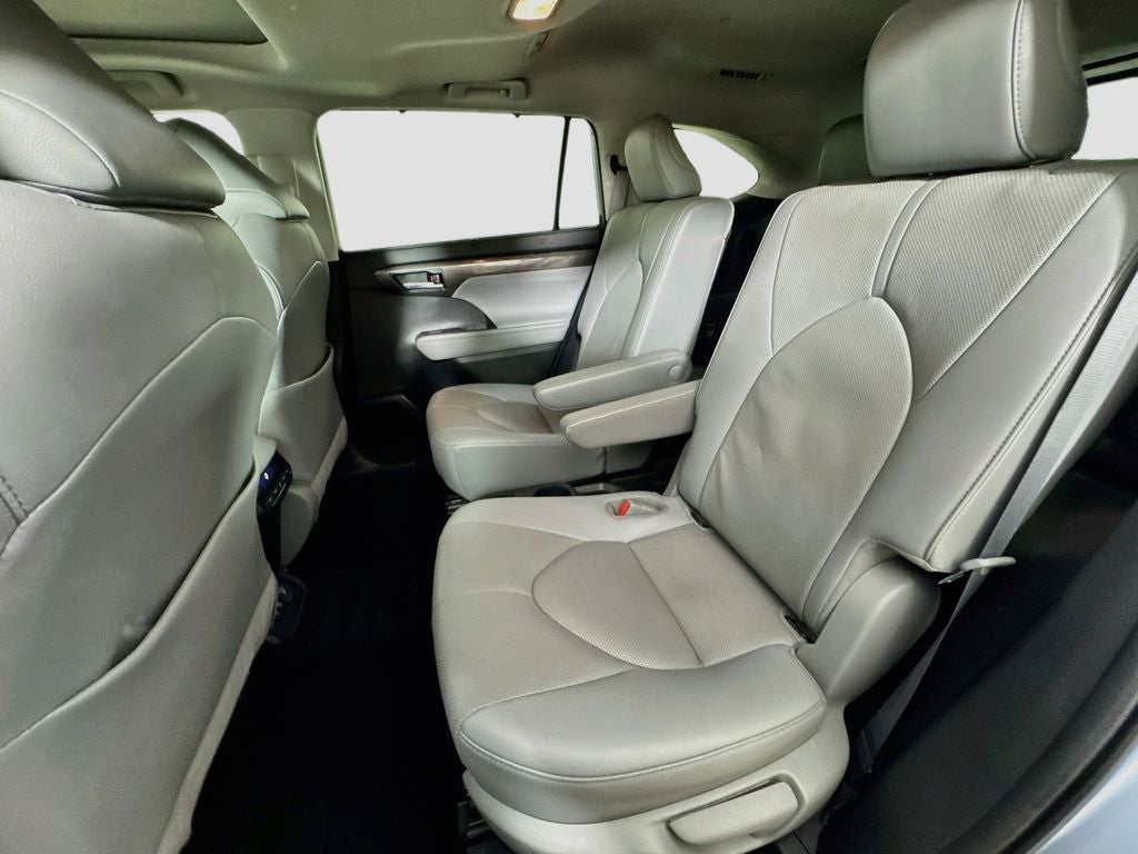 2021 Toyota Highlander Hybrid Limited