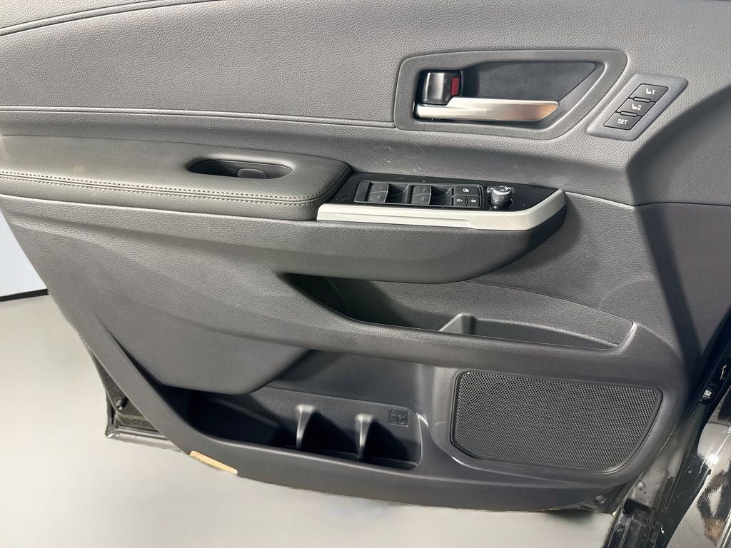 2026 Toyota Sienna Limited 7 Passenger
