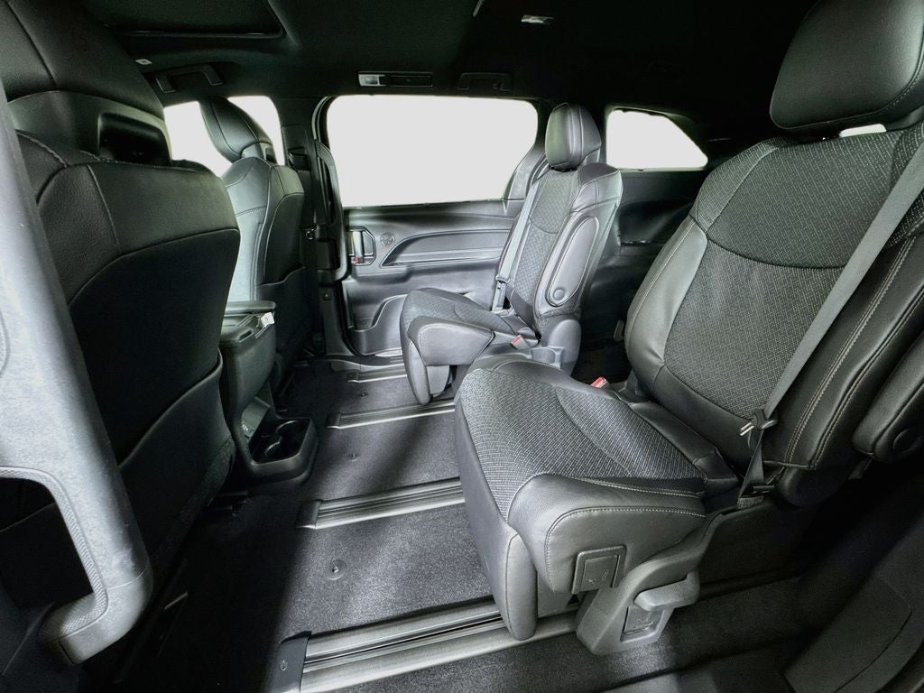 2026 Toyota Sienna Limited 7 Passenger