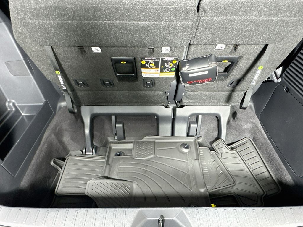 2026 Toyota Sienna Limited 7 Passenger