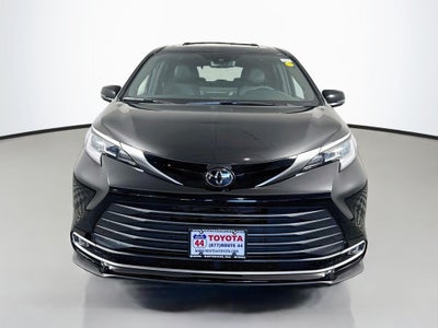 2026 Toyota Sienna Limited 7 Passenger