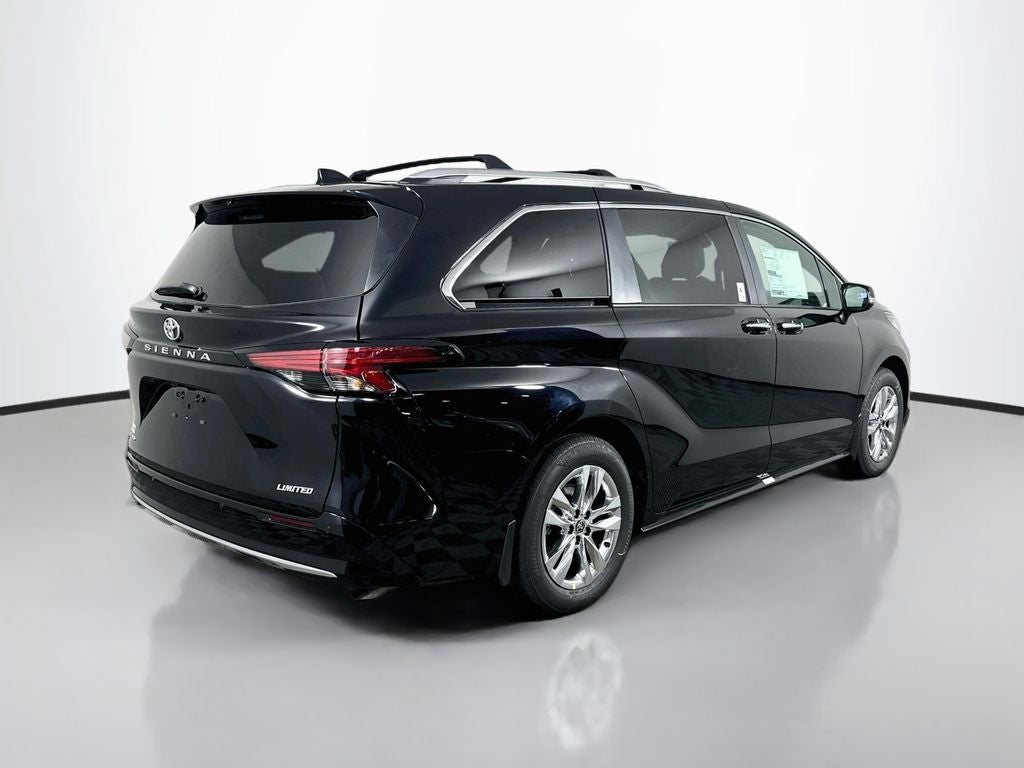 2026 Toyota Sienna Limited 7 Passenger