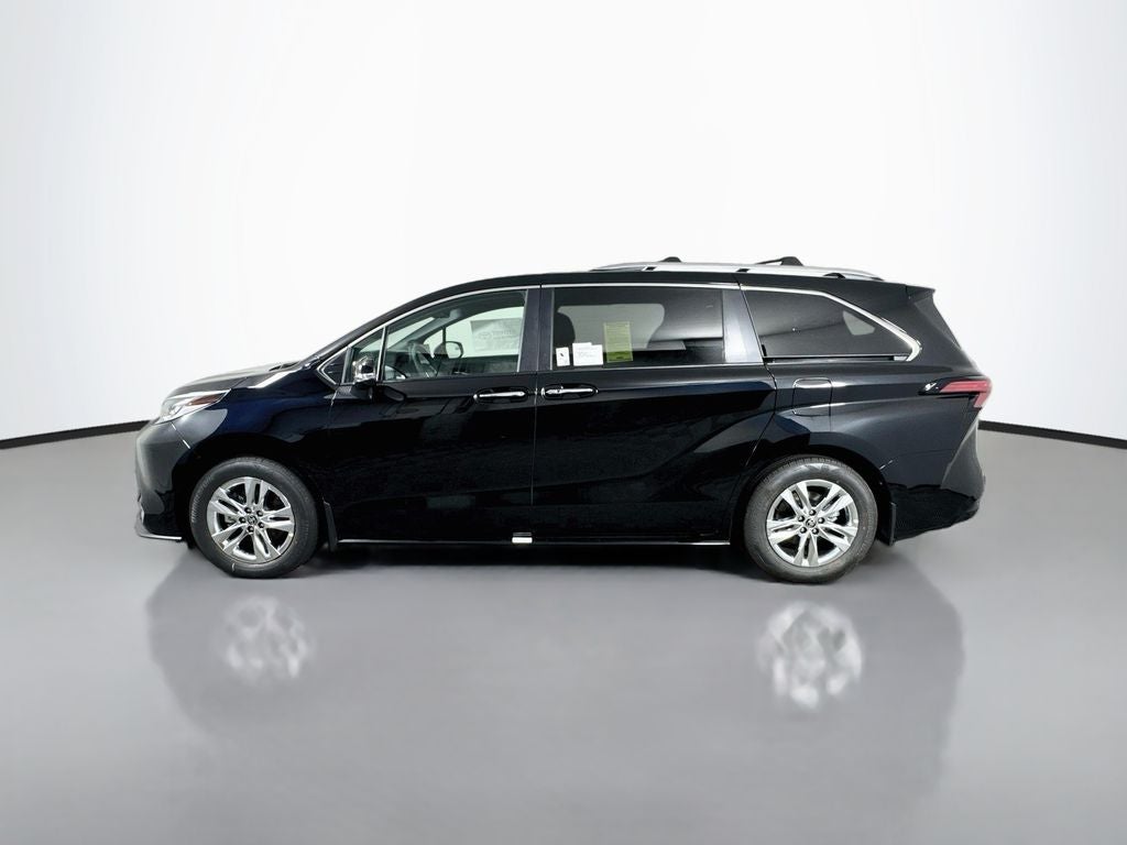 2026 Toyota Sienna Limited 7 Passenger