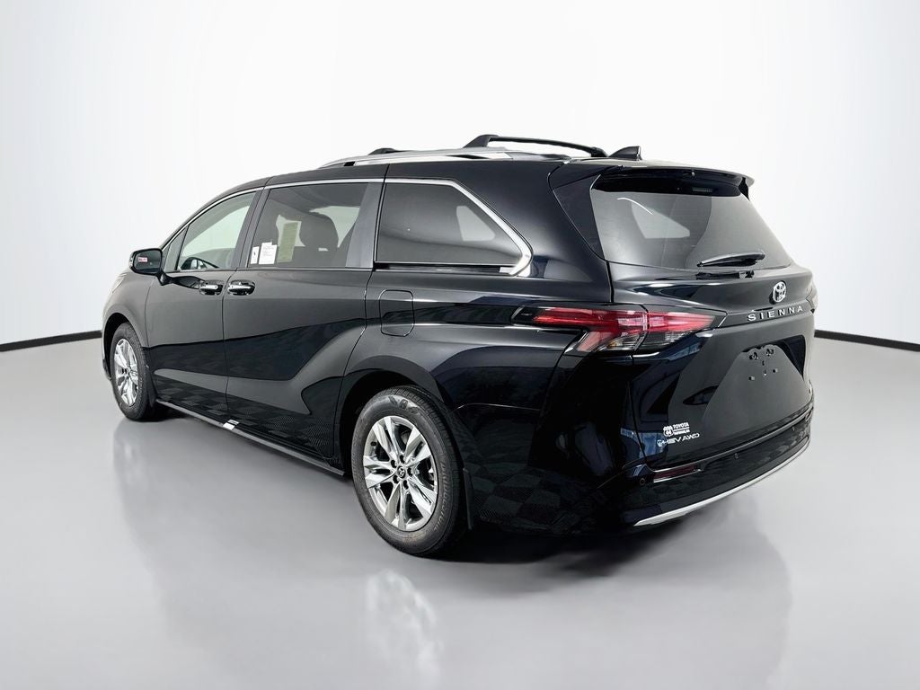 2026 Toyota Sienna Limited 7 Passenger