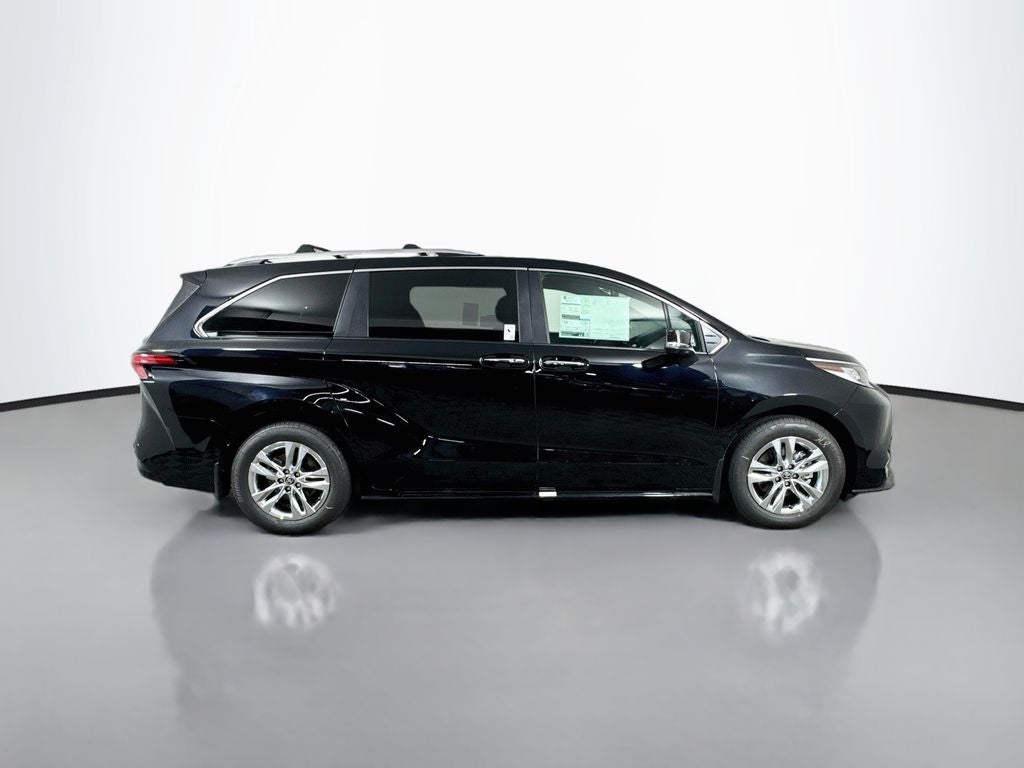 2026 Toyota Sienna Limited 7 Passenger
