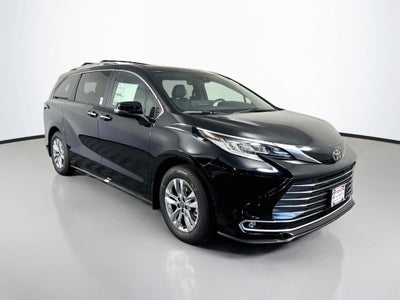 2026 Toyota Sienna Limited 7 Passenger