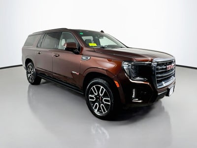 2022 GMC Yukon XL AT4