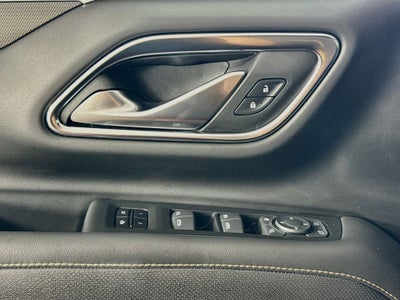 2022 GMC Yukon XL AT4