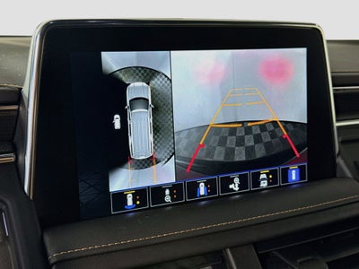 2022 GMC Yukon XL AT4