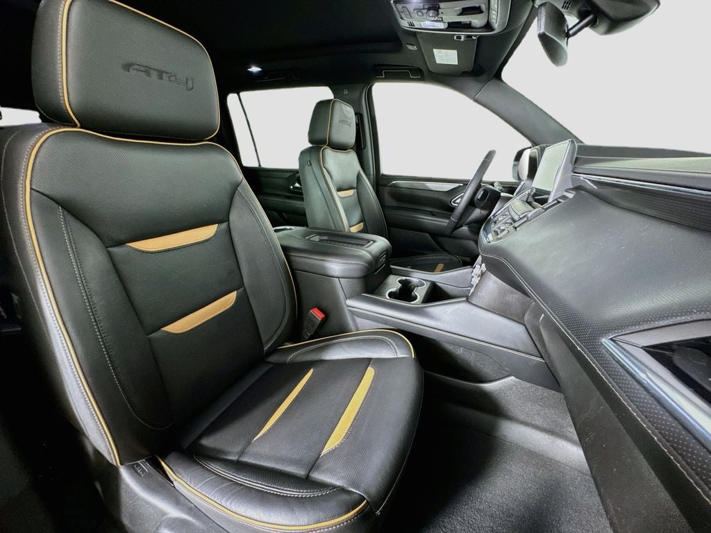 2022 GMC Yukon XL AT4