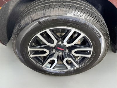 2022 GMC Yukon XL AT4
