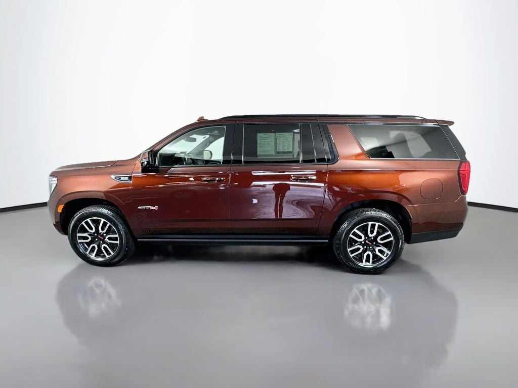 2022 GMC Yukon XL AT4