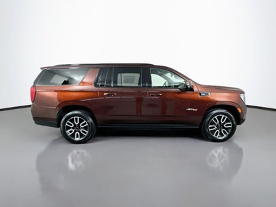 2022 GMC Yukon XL AT4