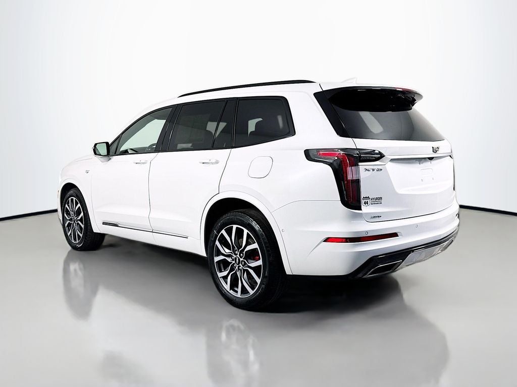 2024 Cadillac XT6 Sport