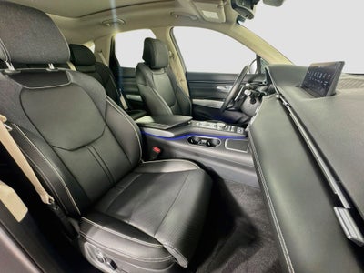2023 Genesis Electrified GV70 Advanced
