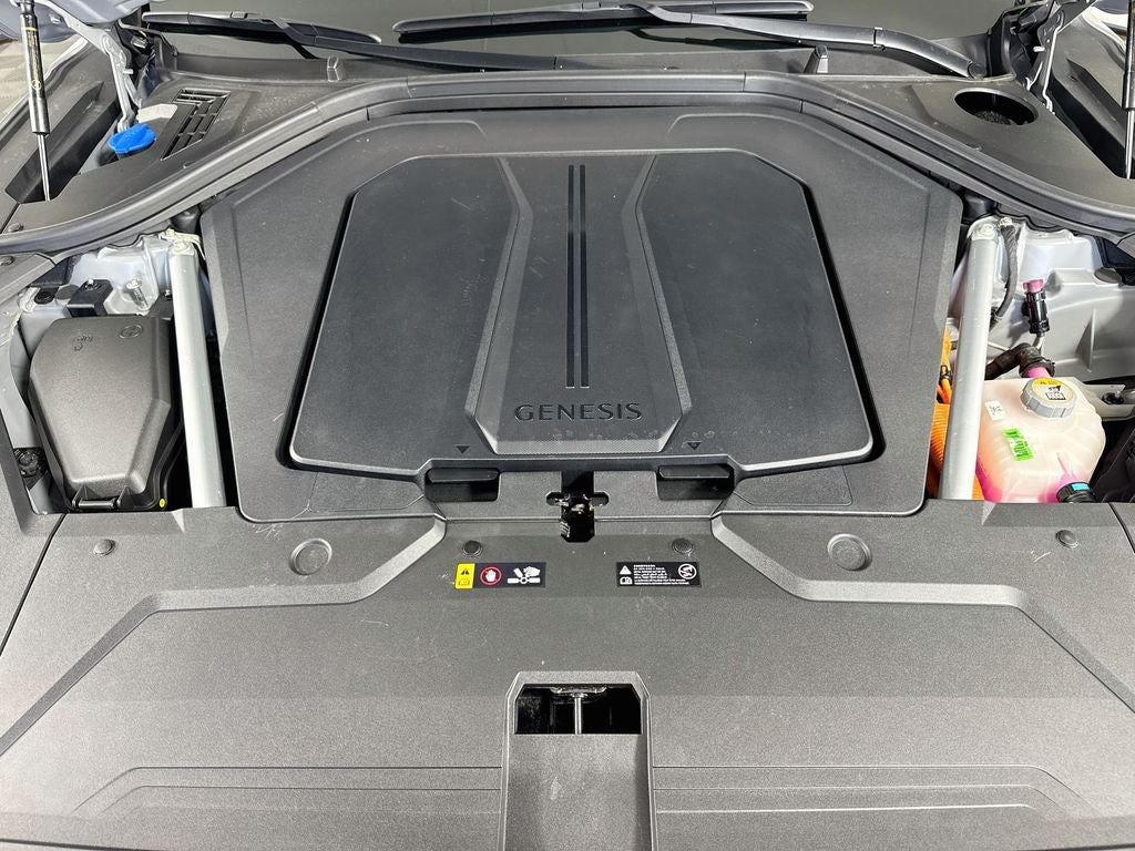 2023 Genesis Electrified GV70 Advanced