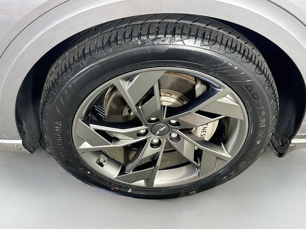 2023 Genesis Electrified GV70 Advanced