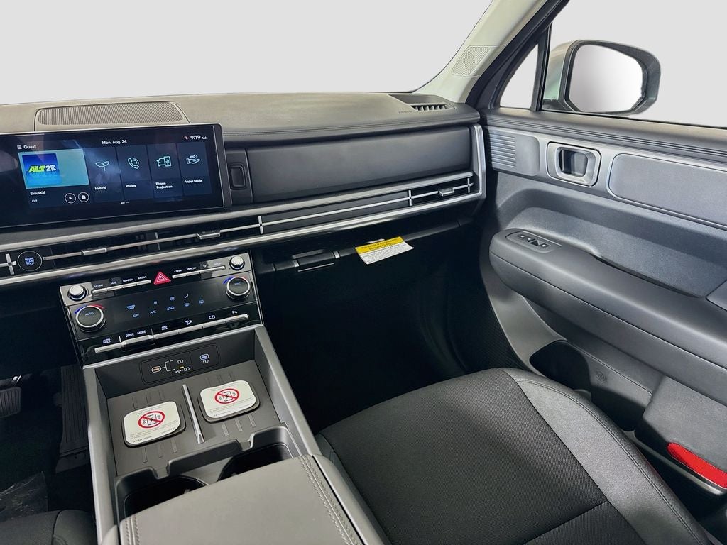 2027 Hyundai Santa Fe Hybrid SE