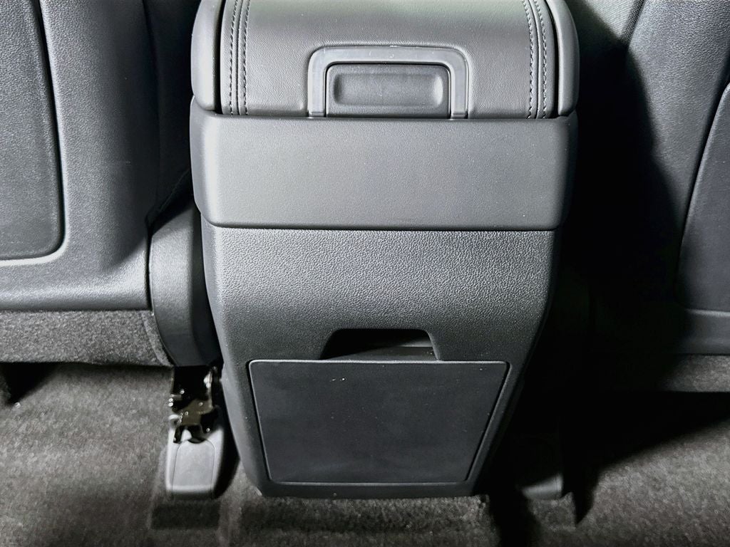 2027 Hyundai Santa Fe SE