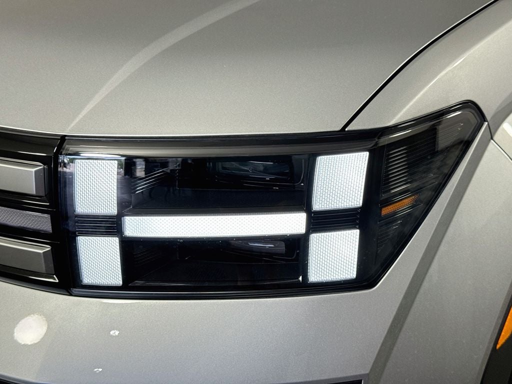2027 Hyundai Santa Fe SE