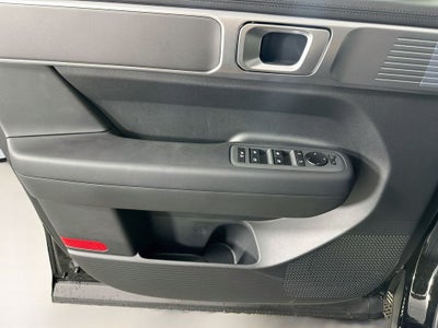 2027 Hyundai Santa Fe SE