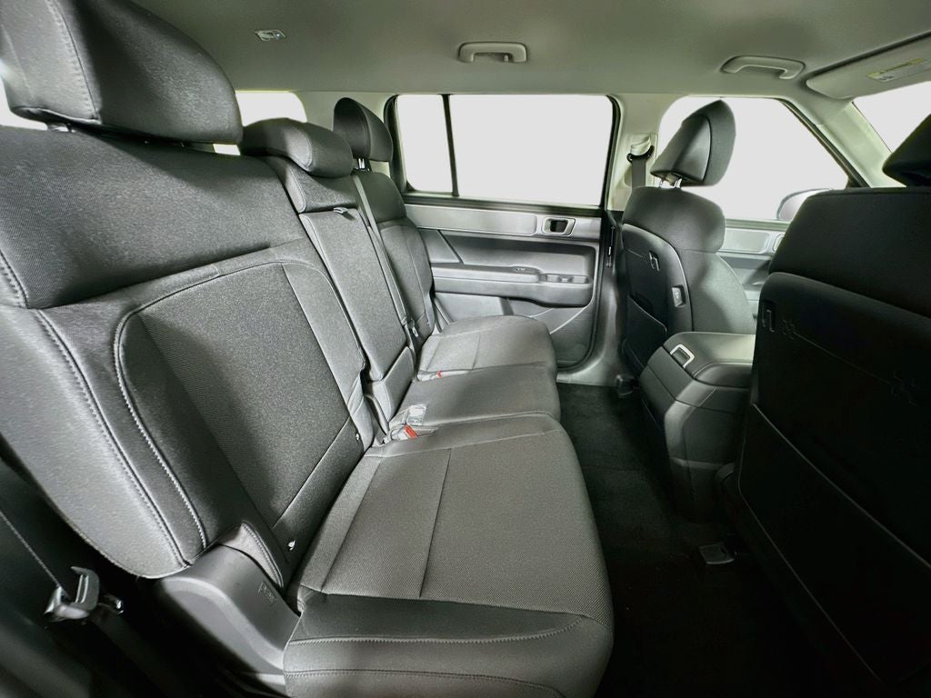2027 Hyundai Santa Fe SE