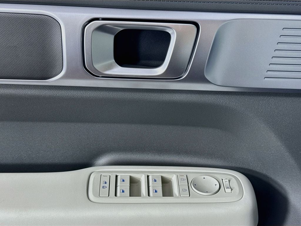 2027 Hyundai Santa Fe SE