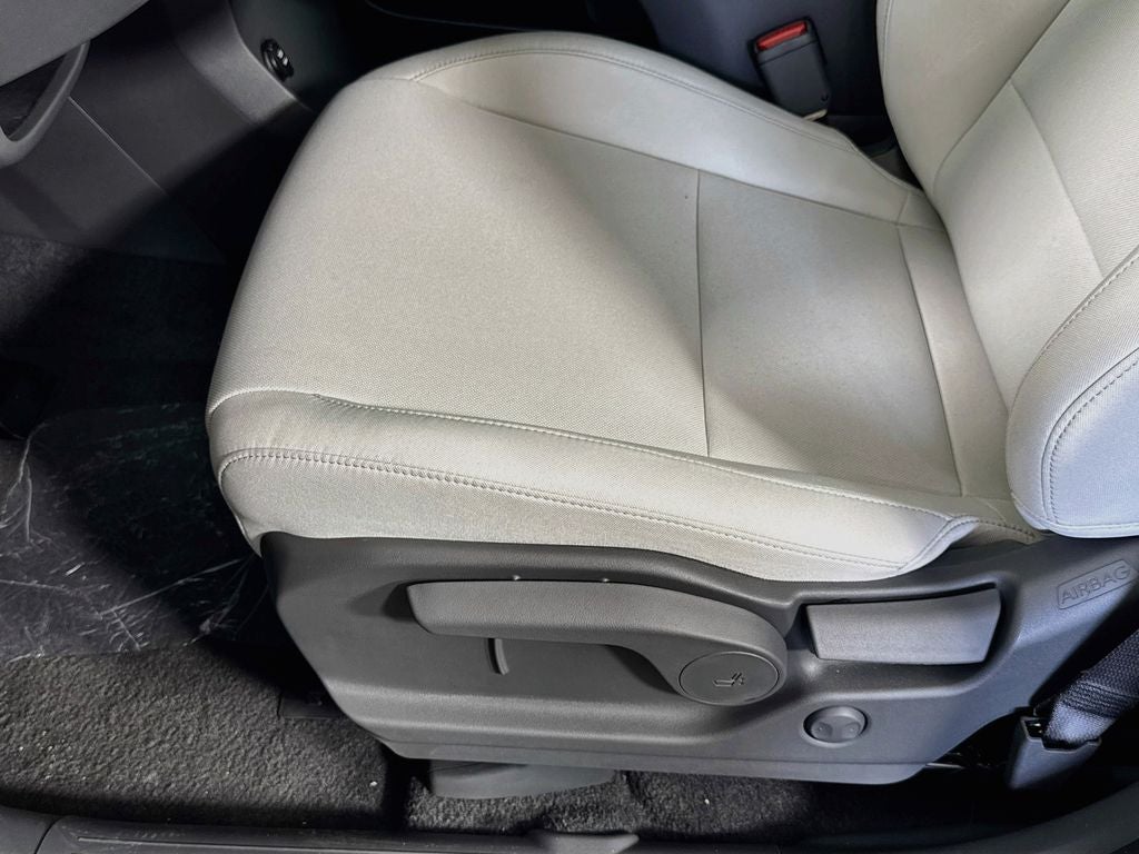 2027 Hyundai Santa Fe SE